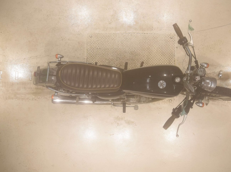 Мотоцикл Yamaha SR400 з пробігом 8102 km