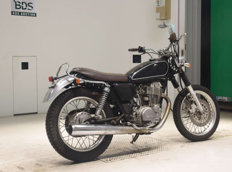 Мотоцикл Yamaha SR400 з пробігом 8102 km