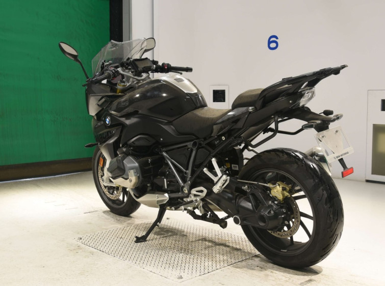 Мотоцикл BMW R1250RS з пробігом 12345 km