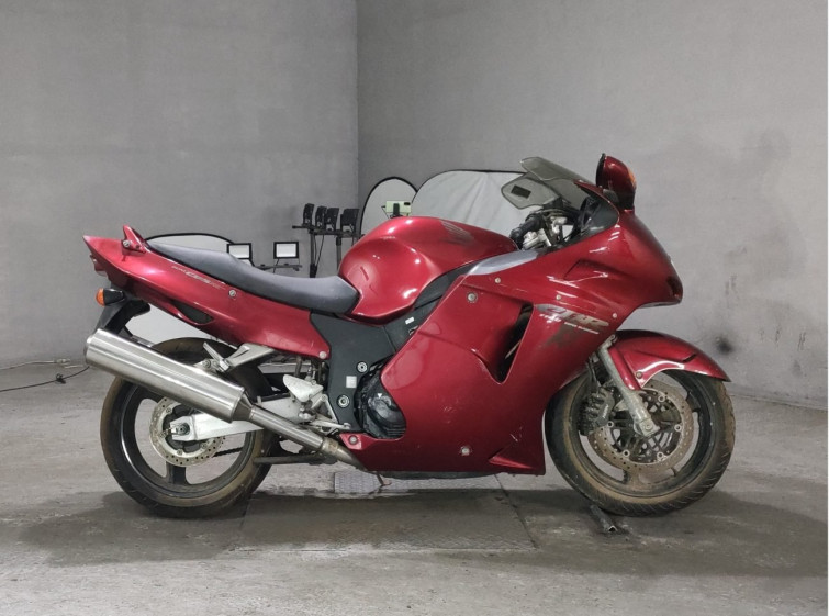Мотоцикл Honda CBR1100XX BLACKBIRD с пробегом 6213 km