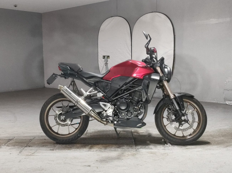 Мотоцикл Honda CB250R з пробігом 14512 km