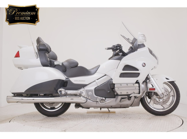 Мотоцикл Honda GL1800 з пробігом 27779 km