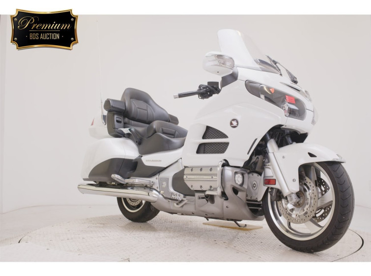 Мотоцикл Honda GL1800 з пробігом 27779 km