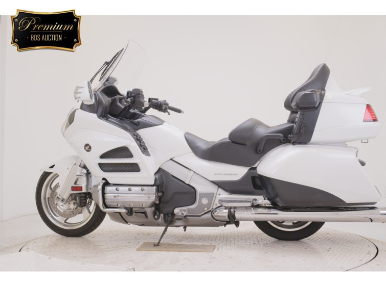 Мотоцикл Honda GL1800 з пробігом 27779 km