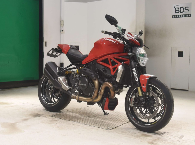 Мотоцикл Ducati MONSTER 1200R з пробігом 10904 km