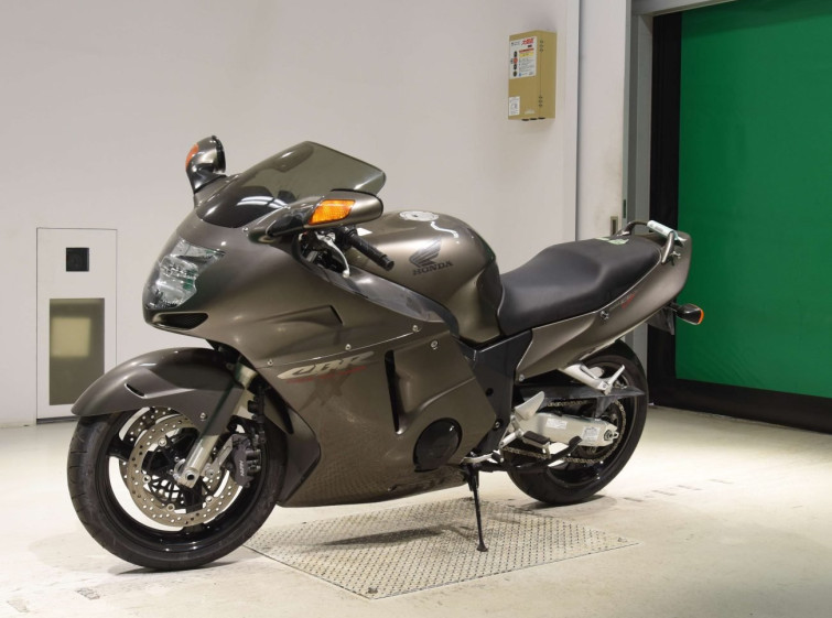 Мотоцикл Honda CBR1100XX BLACKBIRD з пробігом 14881 km