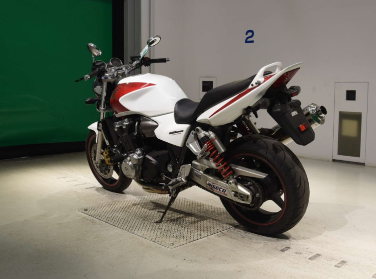 Мотоцикл Honda CB1300SF с пробегом 51000 km