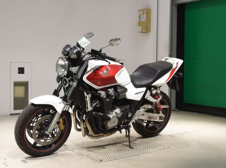 Мотоцикл Honda CB1300SF с пробегом 51000 km