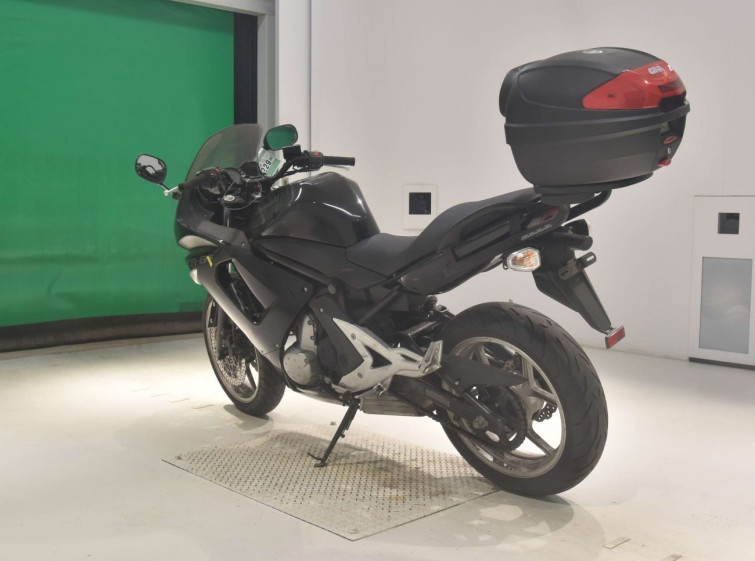 Мотоцикл Kawasaki ER-6F з пробігом 16761 km
