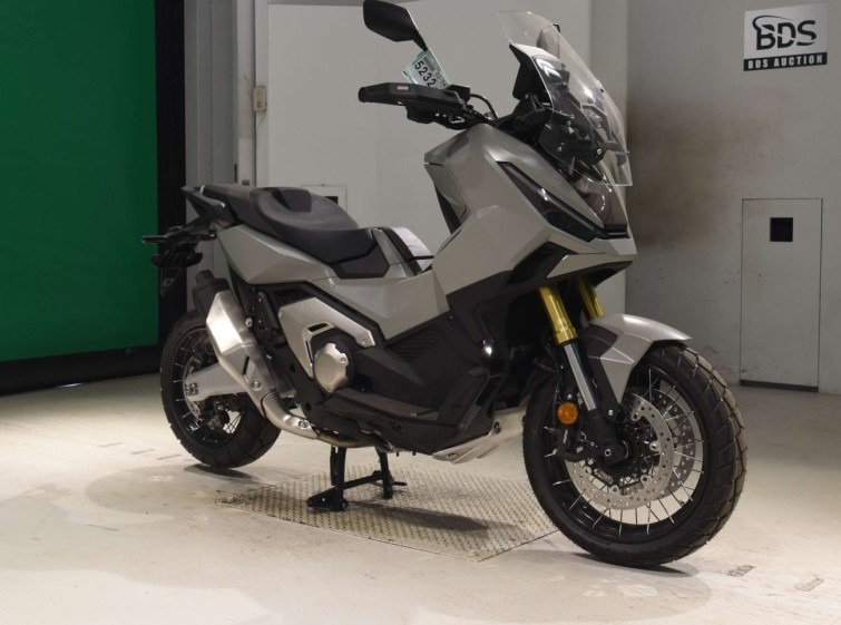 Мотоцикл Honda X-ADV750-2 з пробігом 9 km