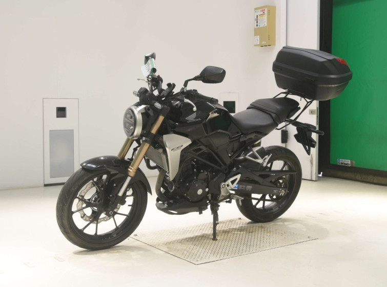 Мотоцикл Honda CB250RA с пробегом 11182 km