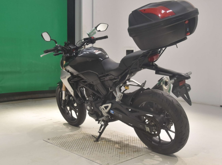 Мотоцикл Honda CB250RA с пробегом 11182 km