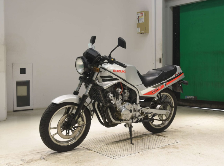 Мотоцикл Suzuki GF250S з пробігом 1949 km