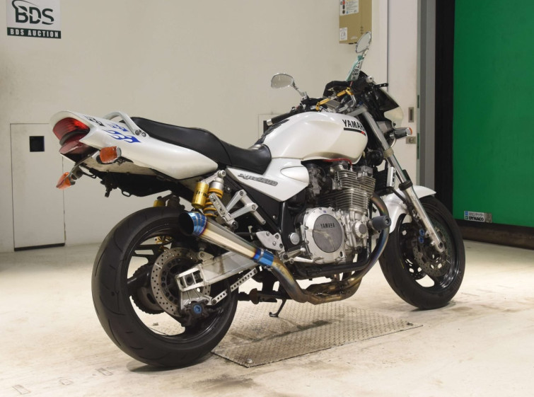 Мотоцикл Yamaha XJR1300 з пробігом 60090 km