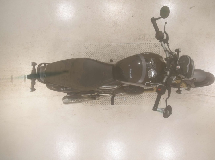 Мотоцикл Triumph speed 400