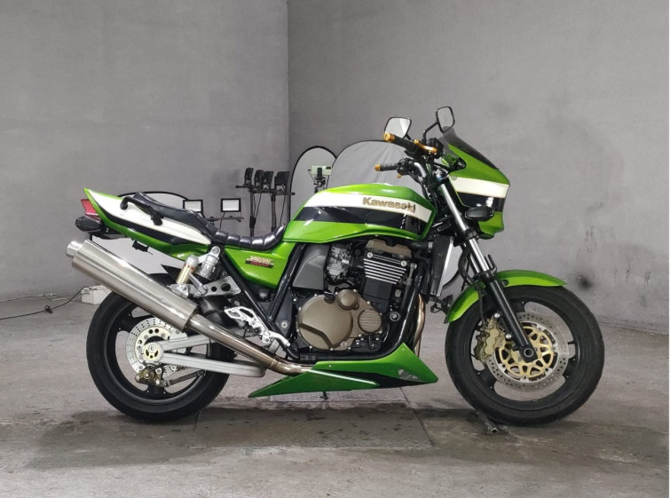 Мотоцикл Kawasaki ZRX1200R с пробегом 12348 km