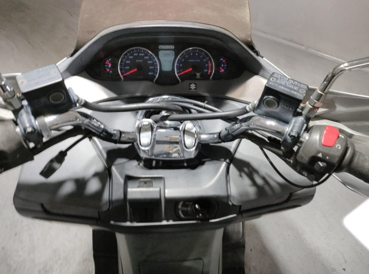 Мотоцикл Suzuki SKYWAVE 400 с пробегом 73923 km