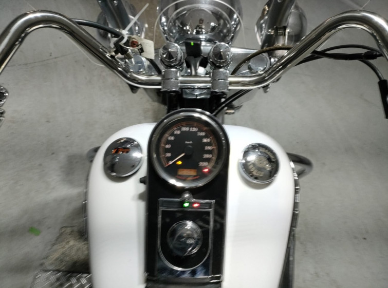 Мотоцикл HD DELUXE FLSTN1580 с пробегом 12014 km