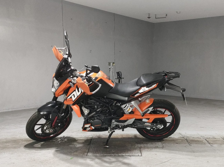 Мотоцикл KTM 200 DUKE з пробігом 19609 km