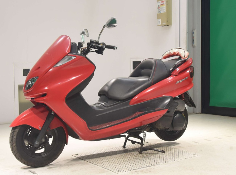 Мотоцикл Yamaha MAJESTY 250C з пробігом 36983 km