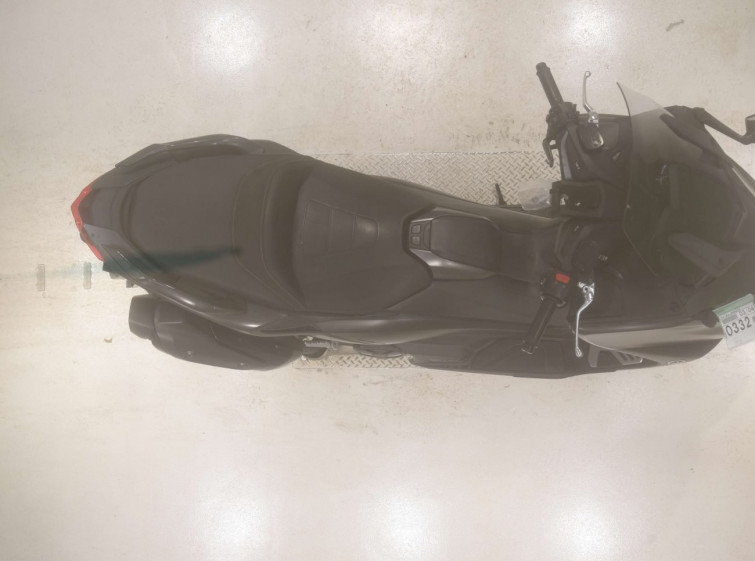 Мотоцикл Yamaha T-MAX560 з пробігом 29107 km