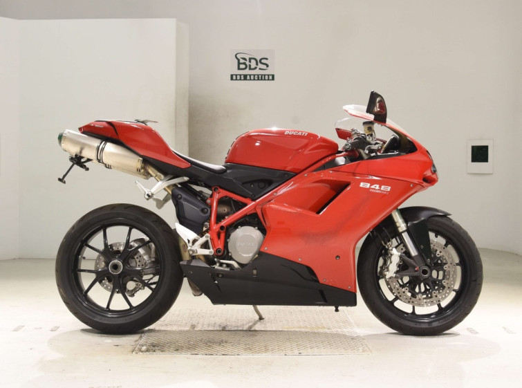 Мотоцикл Ducati 848 з пробігом 12781 km