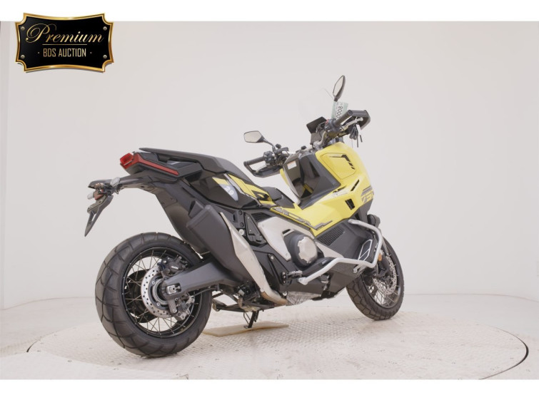 Мотоцикл Honda X-ADV750 з пробігом 3183 km