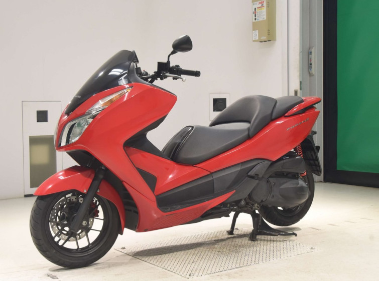 Мотоцикл Honda FORZA SI с пробегом 25465 km