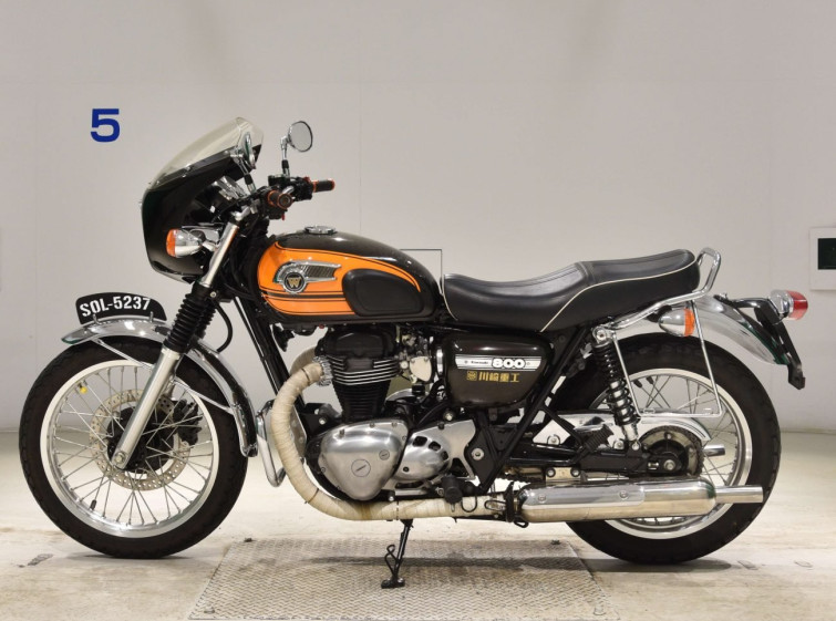 Мотоцикл Kawasaki W800 с пробегом 20228 km