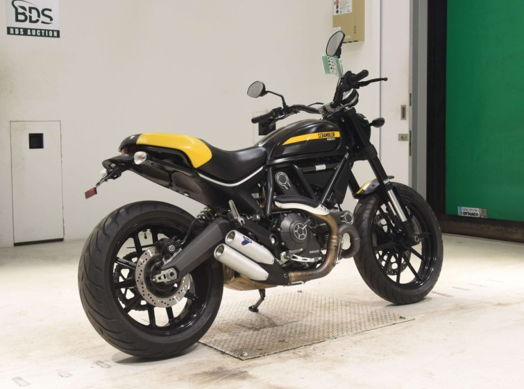 Мотоцикл Ducati SCRAMBLER 803 FULLTHROTTLE з пробігом 17665 km