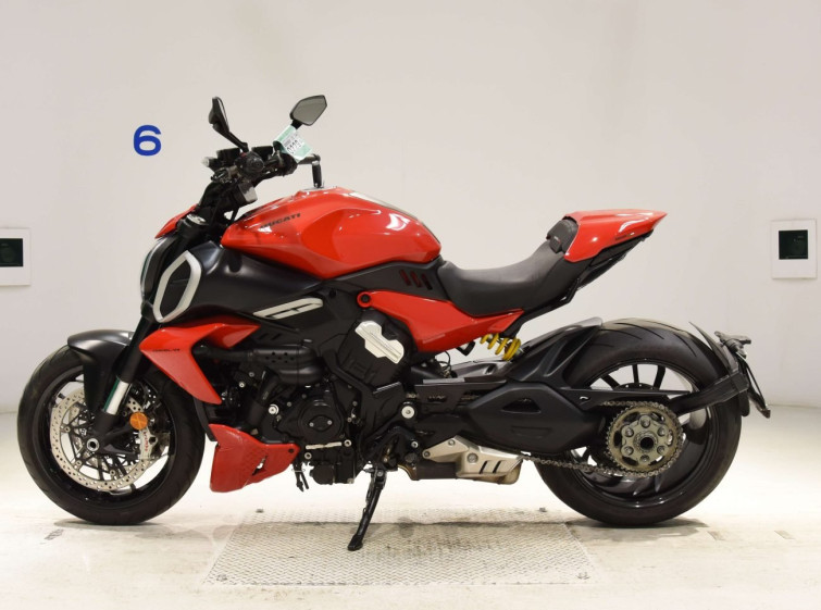 Мотоцикл Ducati DIAVEL с пробегом 37806 km