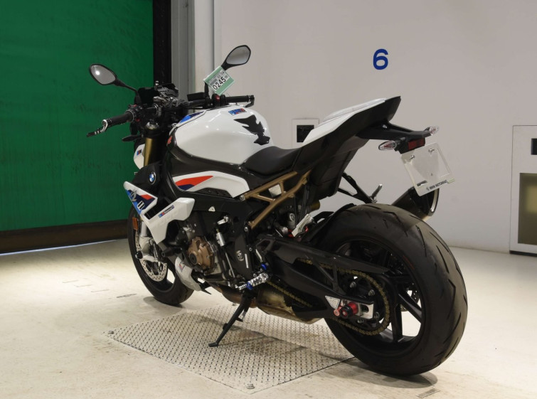 Мотоцикл BMW S1000R з пробігом 3497 km