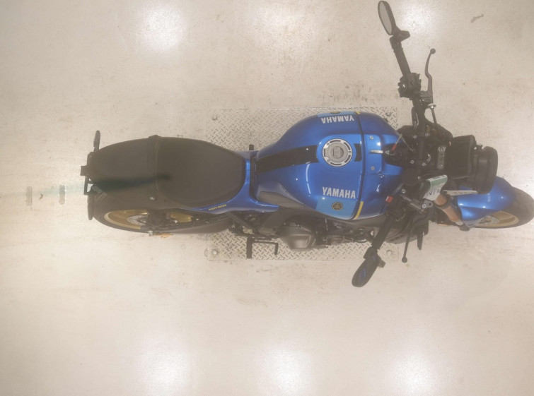 Мотоцикл Yamaha XSR900-2