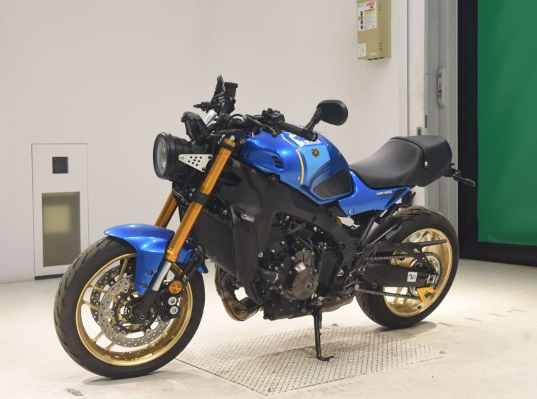 Мотоцикл Yamaha XSR900-2
