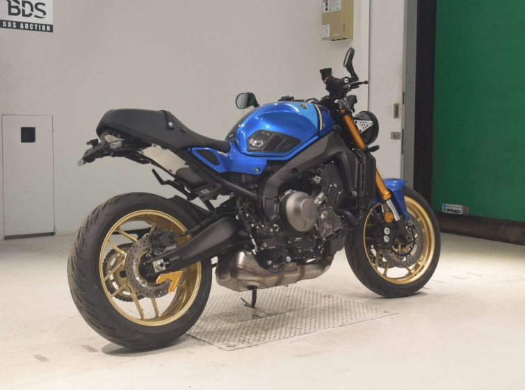 Мотоцикл Yamaha XSR900-2