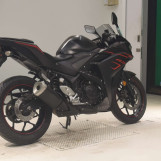 Мотоцикл Yamaha YZF-R3 з пробігом 18405 km