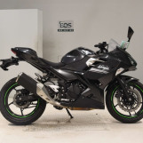 Мотоцикл Kawasaki NINJA250 з пробігом 1400 km
