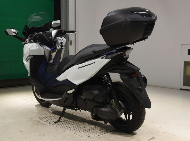 Мотоцикл Honda FORZA с пробегом 6295 km