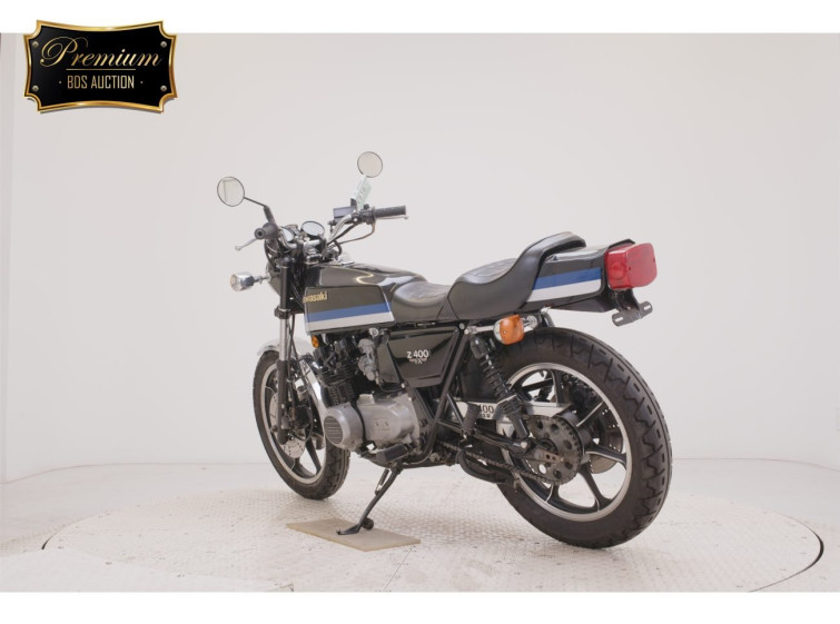 Мотоцикл Kawasaki Z500 з пробігом 26128 m