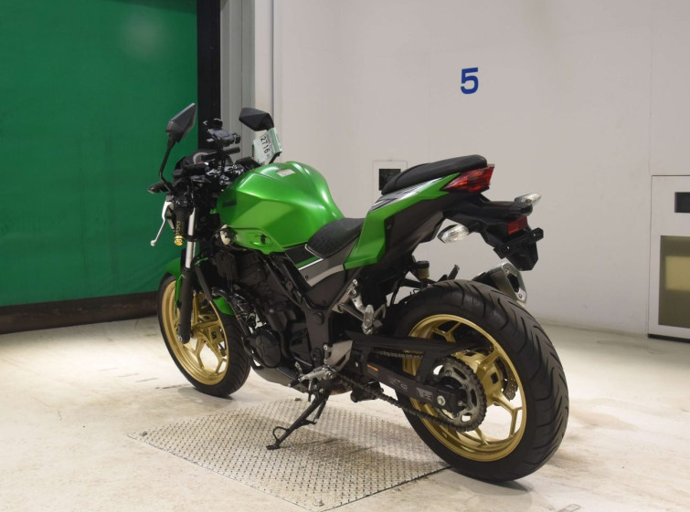 Мотоцикл Kawasaki Z250 с пробегом 7222 km