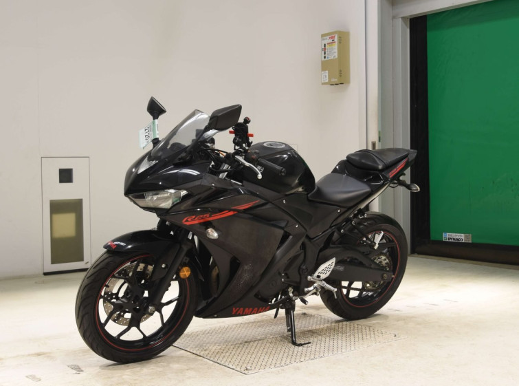 Мотоцикл Yamaha YZF-R25 з пробігом 29896 km