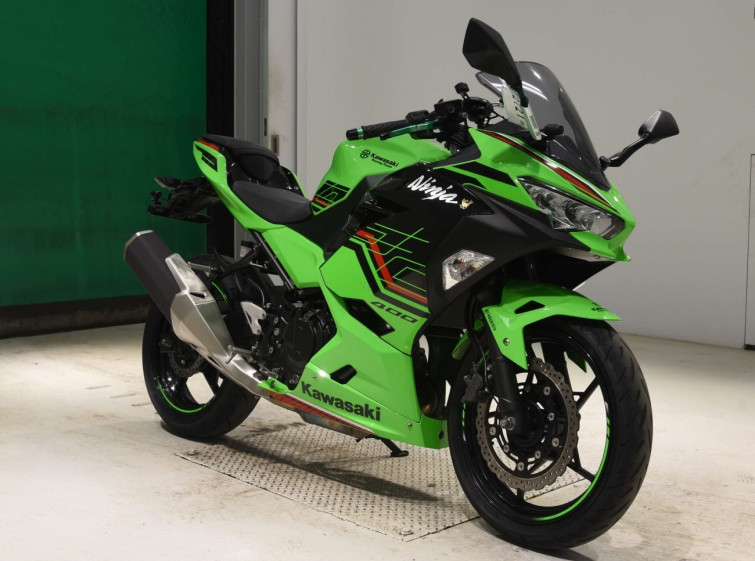 Мотоцикл Kawasaki NINJA400 з пробігом 12349 km