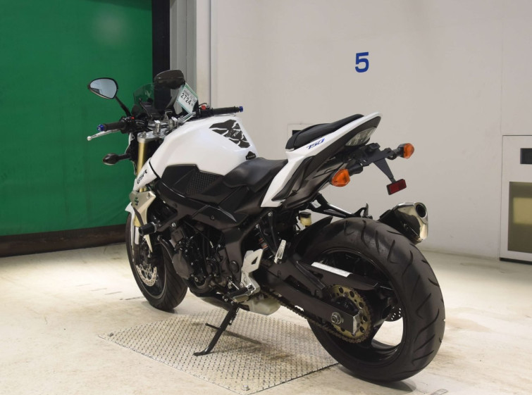 Мотоцикл Suzuki GSR750A з пробігом 47670 km