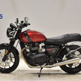 Мотоцикл Triumph SPEED TWIN з пробігом 5360 km