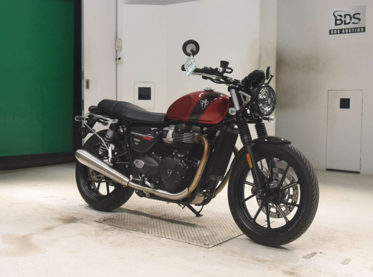 Мотоцикл Triumph SPEED TWIN з пробігом 5360 km