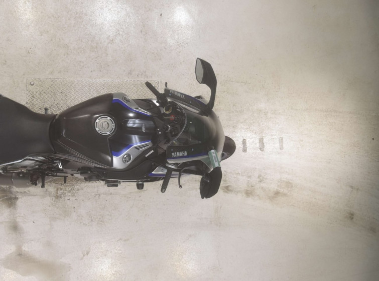 Мотоцикл Yamaha YZF-R1M с пробегом 20943 km