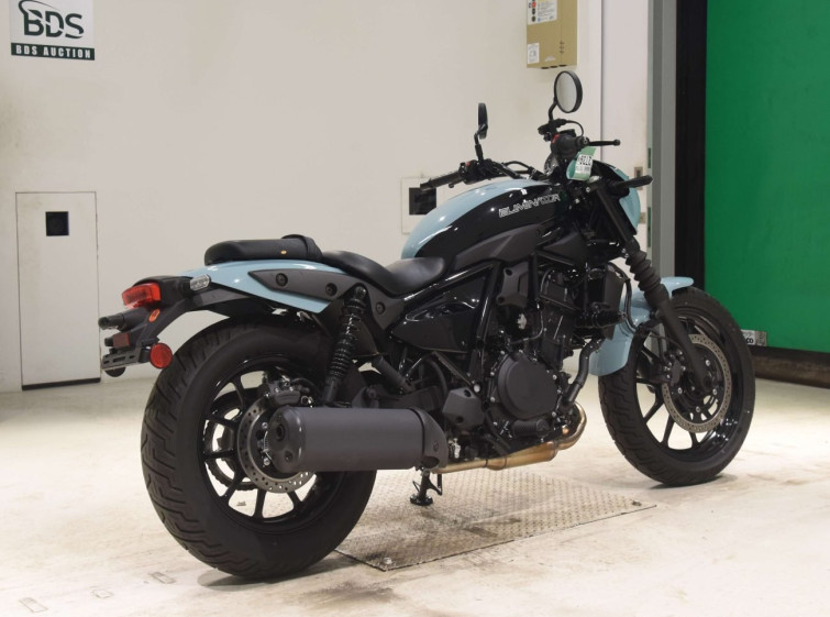 Мотоцикл Kawasaki ELIMINATOR400-3SE з пробігом 2742 km