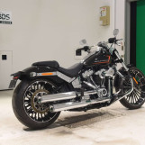 Мотоцикл HD FXBR1920 з пробігом 1137 km