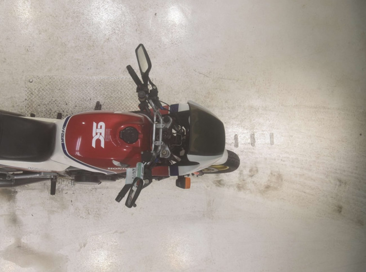 Мотоцикл Honda VF750F з пробігом 29434 km