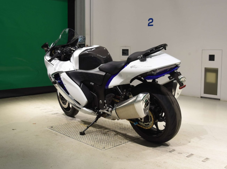 Мотоцикл Suzuki GSX1300R HAYABUSA з пробігом 4201 km